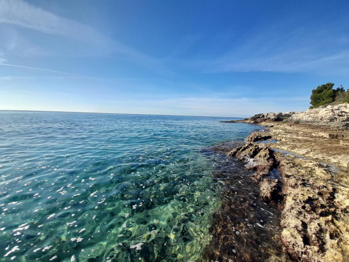 Apartmani Monte Pula Buitenkant foto