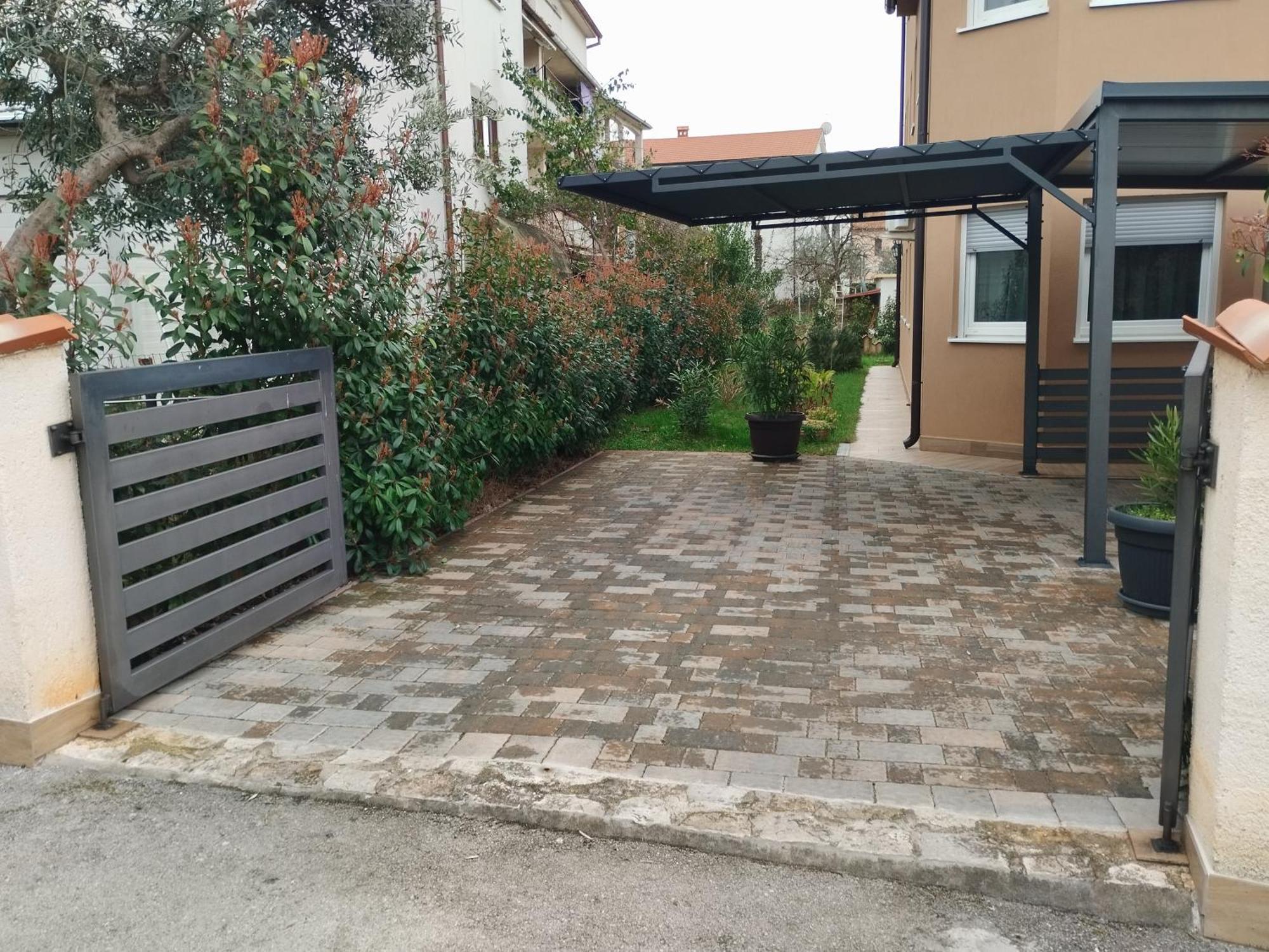 Apartmani Monte Pula Buitenkant foto